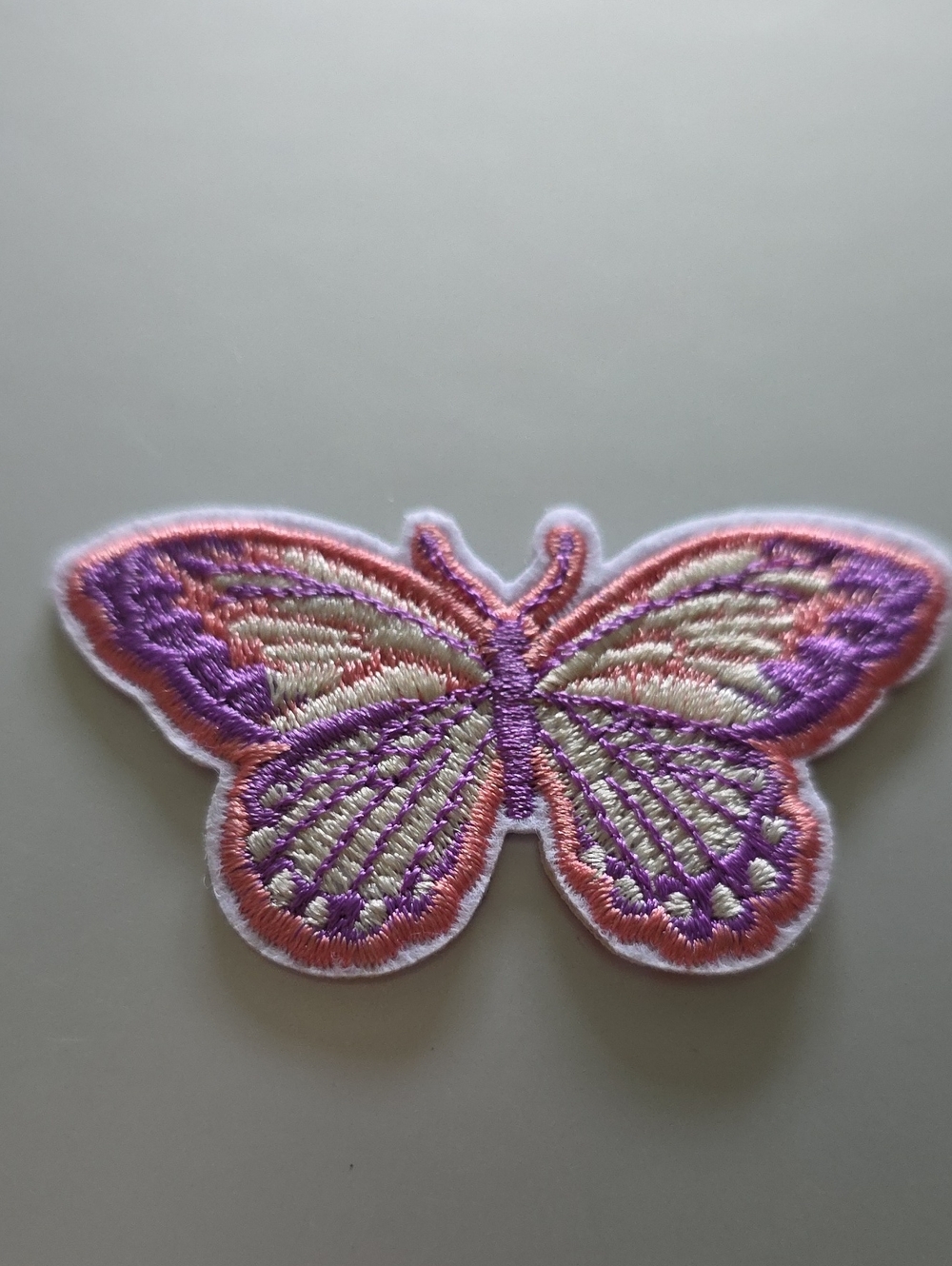 BUTTERFLY IRON ON